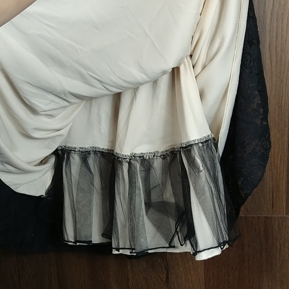 Speechless dress - Picture 3 of 7